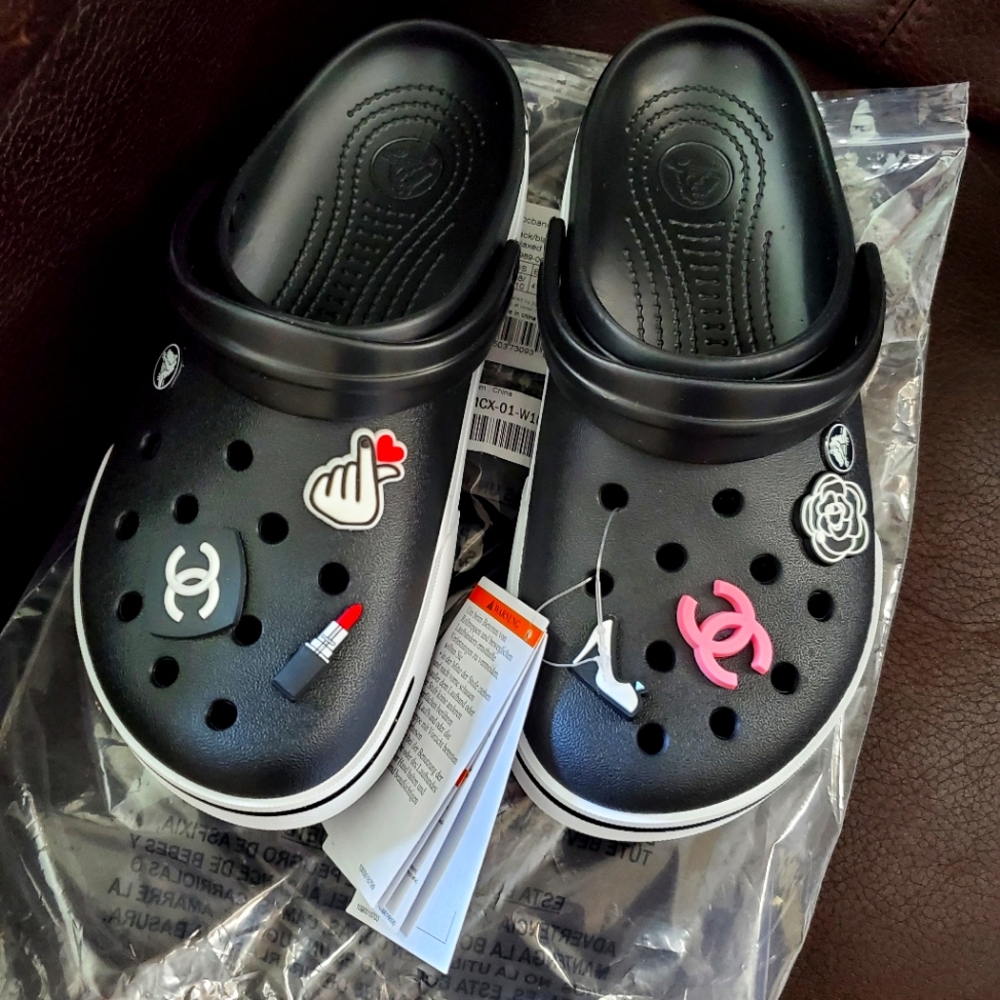 Crocs